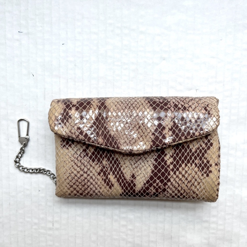 HOBO Jill Leather Tri Fold Wallet with Snakeskin Finish in Brown/Tan. Like New!!
